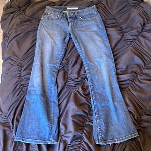 Joe’s jeans womens Harvey washed. Provocateur. Bootcut. Size 26. Low rise.